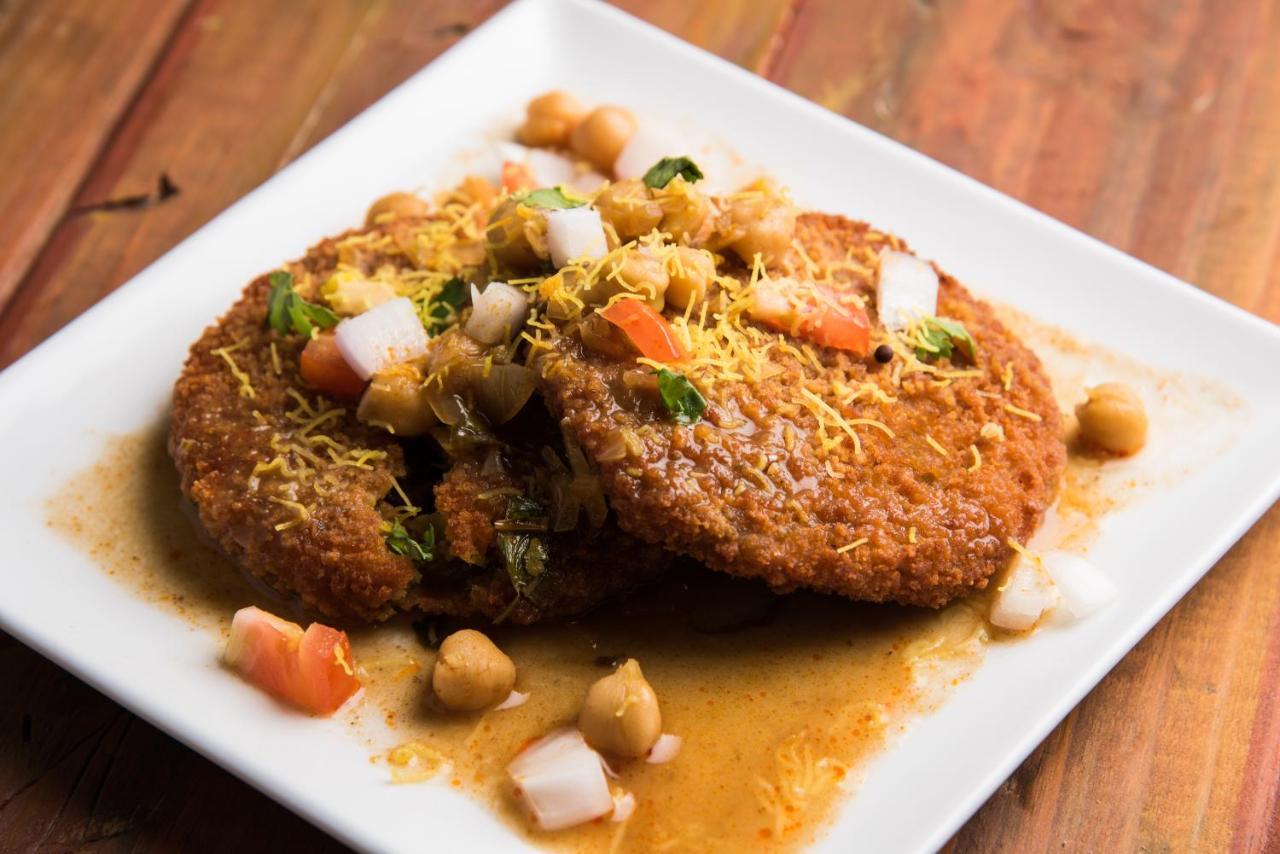 캐피탈 O 12172 호텔 딥 프리미엄 칸푸르 외부 사진